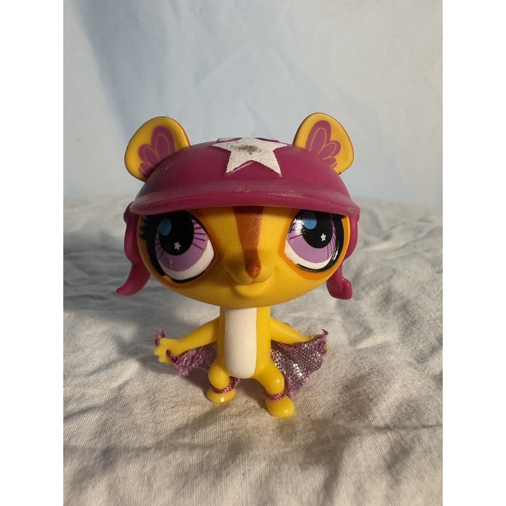 Littlest Pet Shop Trick and Talent Sugar Glider 2397 Purple Eyes Authentic